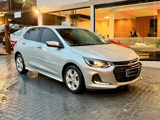 CHEVROLET ONIX 1.0 TURBO FLEX PREMIER AUTOMÁTICO